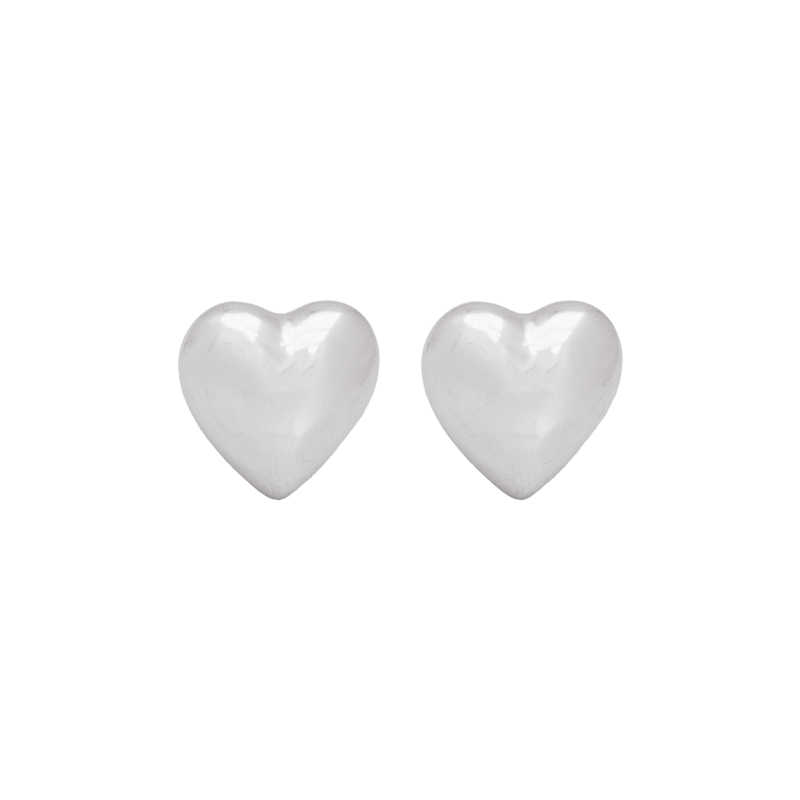 أقراط ذهب أبيض عيار 18 بتصميم قلب