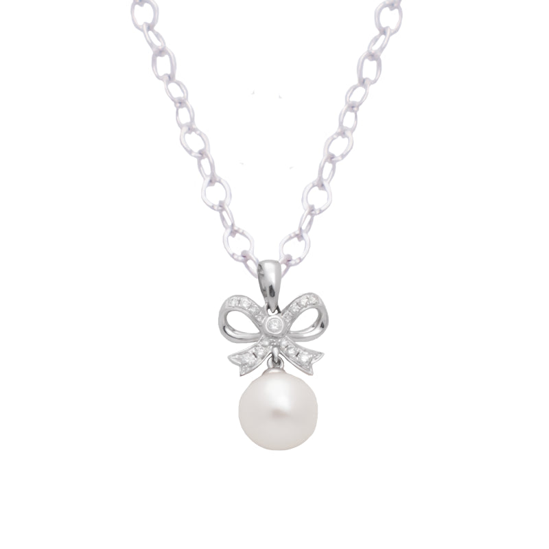 عقد لؤلؤ الماس عيار 18