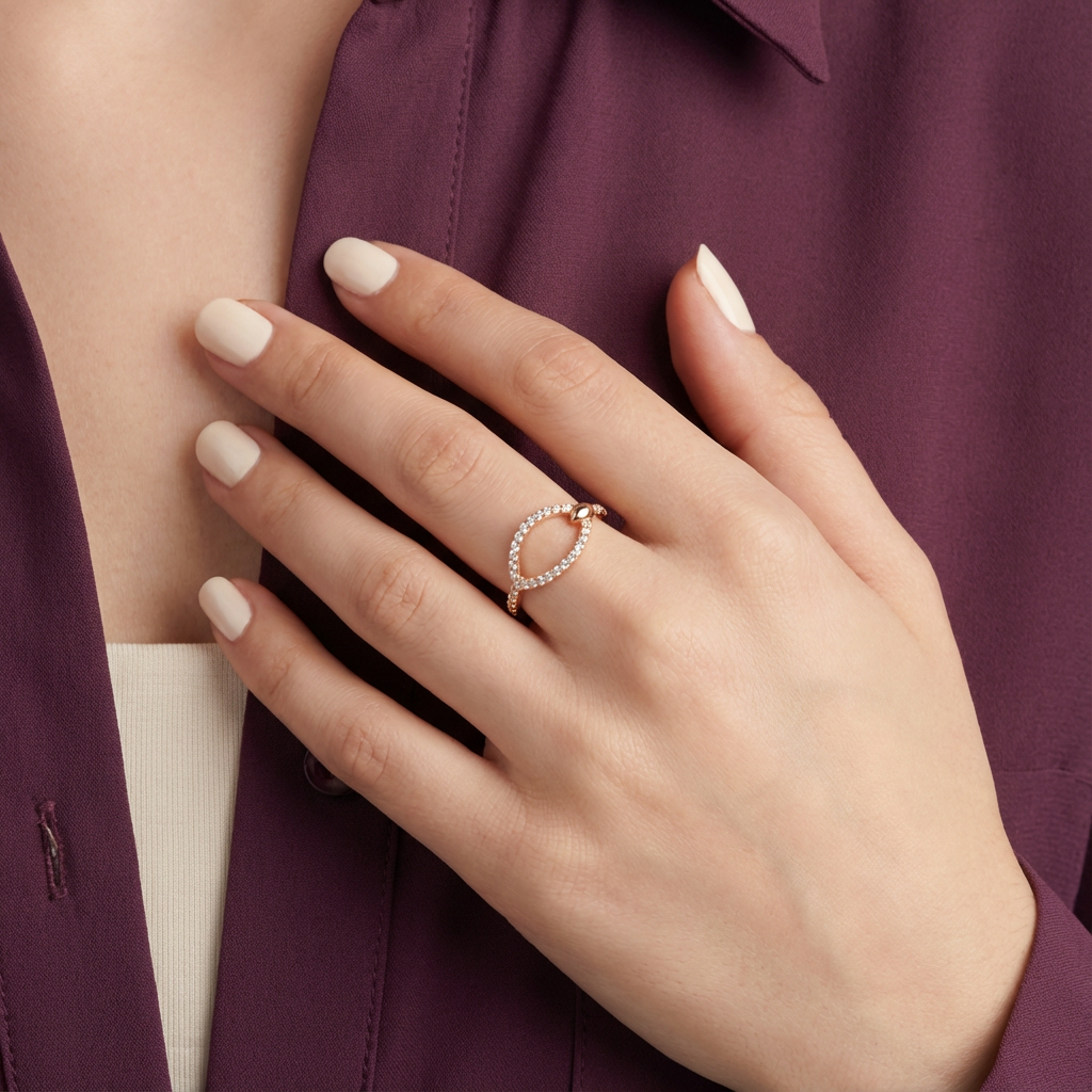 خاتم ذهب بفصوص عيار 18