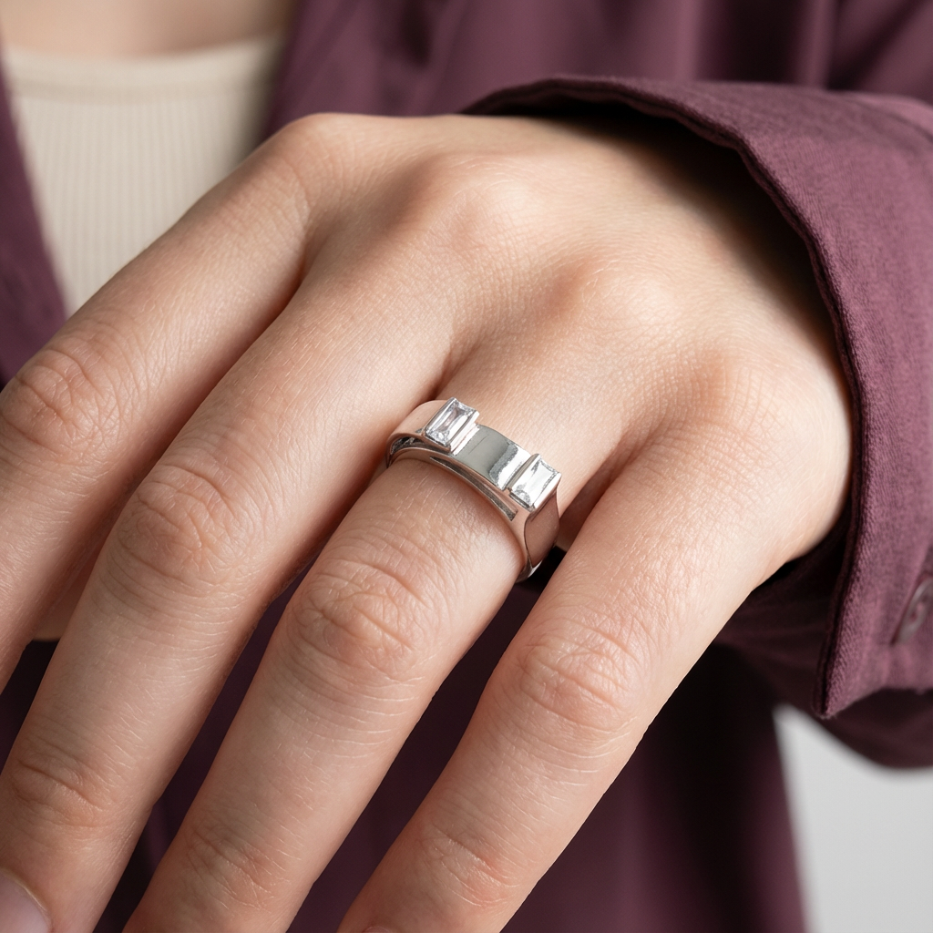 خاتم بلانكو ذهب عيار 18 بفصوص لامعة