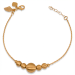 أسورة ذهب عيار 21 بتصميم من حبات ذهبية أنيقة