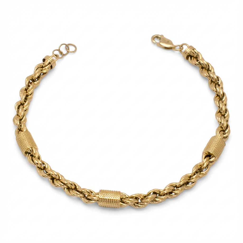 أسورة ذهب عيار 18 بتصميم مجدول مع قفل محكم