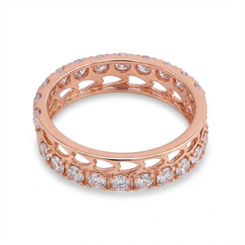 دبلة كارديا ذهب عيار 18 بفصوص لامعة وتصميم قلوب